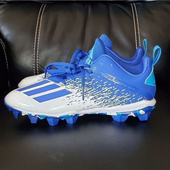 NWT ADIZERO SPARK MOLDED CLEATS - Picture 2 of 8